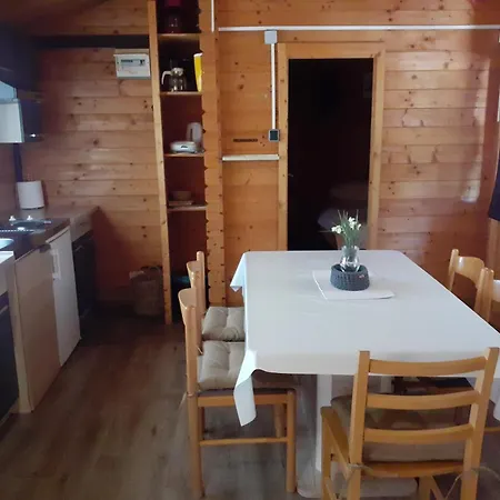 Wooden House For Vidrovaca 아파트 *
